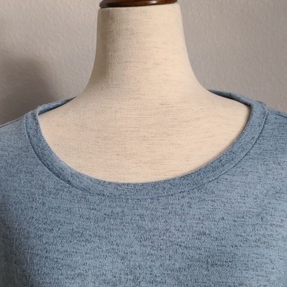 A N.A. WOMAN'S TOP - Picture 2 of 7